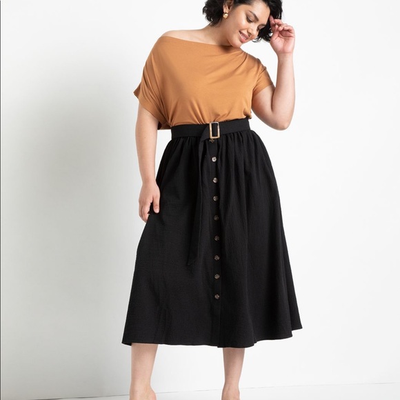 Eloquii Dresses & Skirts - Button Front Skirt With Horn Details size 20